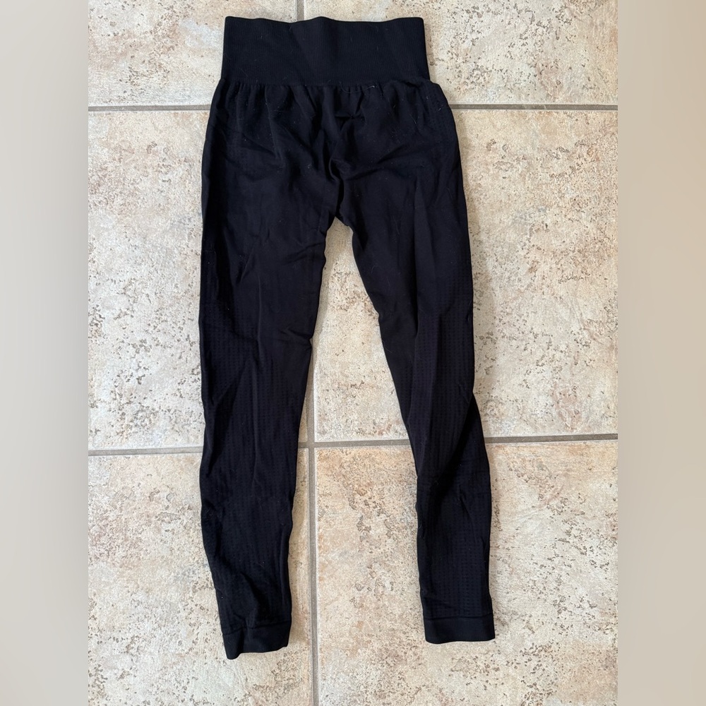 2 pairs of Fitted XS Black Leggings